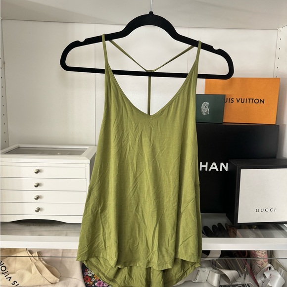 Lululemon Yoga Tank - Picture 3 of 6